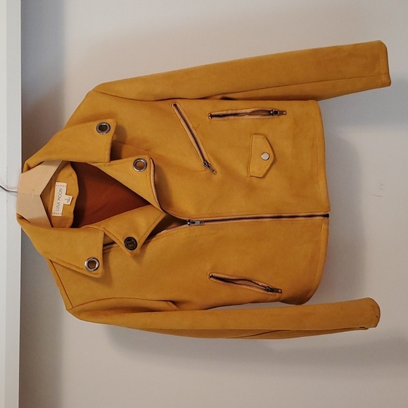 Luna Moon yellow suede moto jacket, women size Small Oversized. - Picture 1 of 10